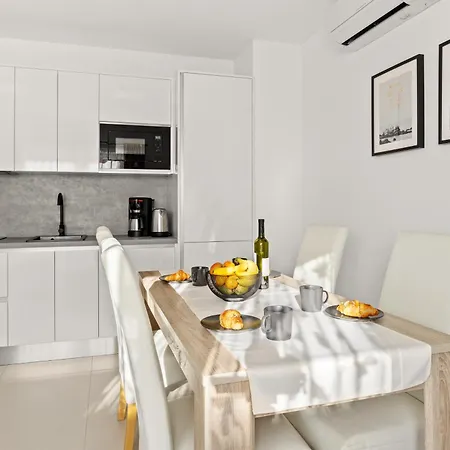 Anakatarina Apartman *