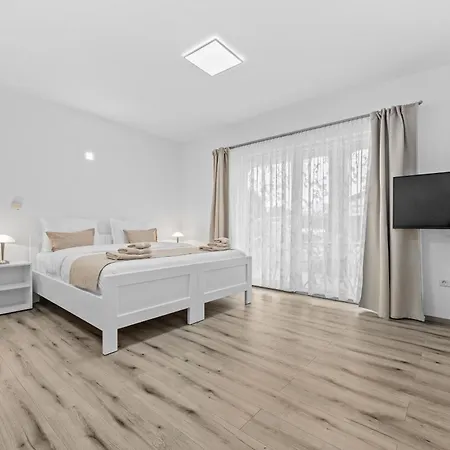 Anakatarina * Пореч