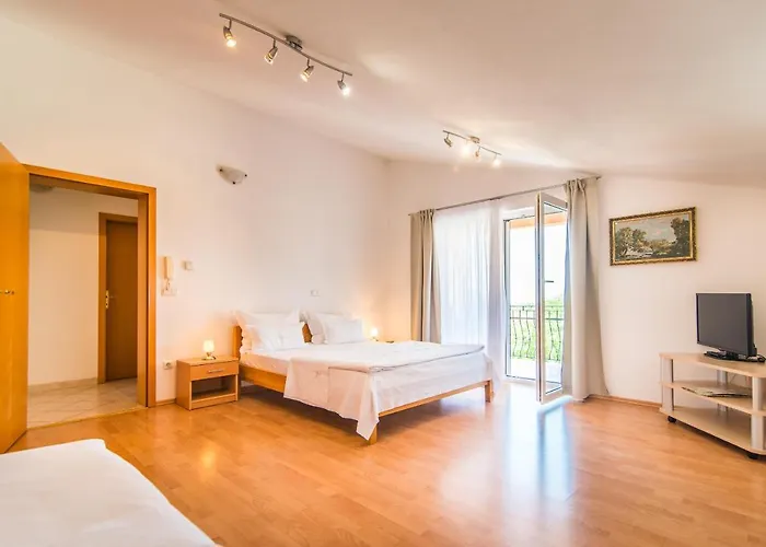 Apartament Anakatarina *