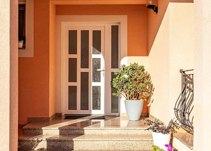 Apartament Anakatarina *