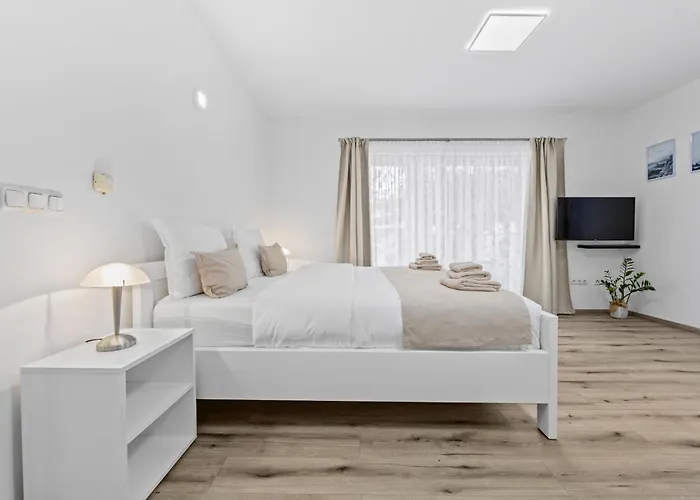 Apartament Anakatarina *